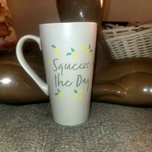Capelli new york squeeze the day mug